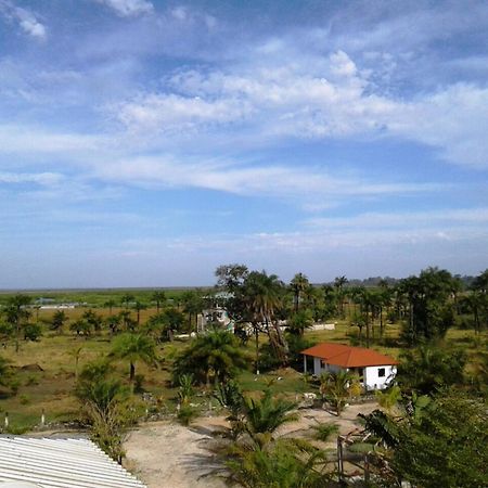 Casa Motel Ziguinchor Exteriör bild