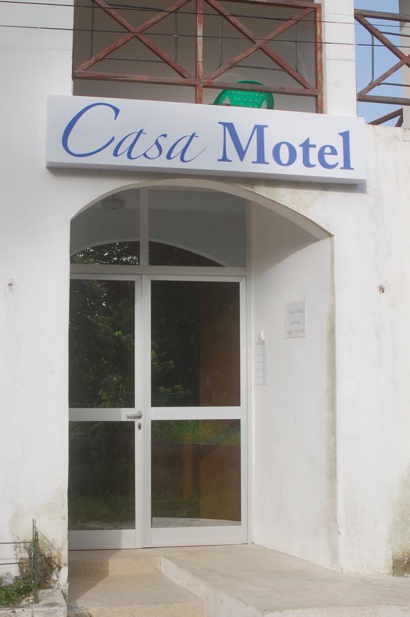 Casa Motel Ziguinchor Exteriör bild